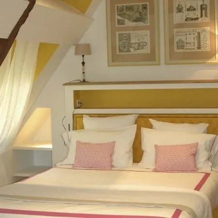 Le Clos De Grace 4*